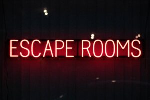 virtual escape rooms sign